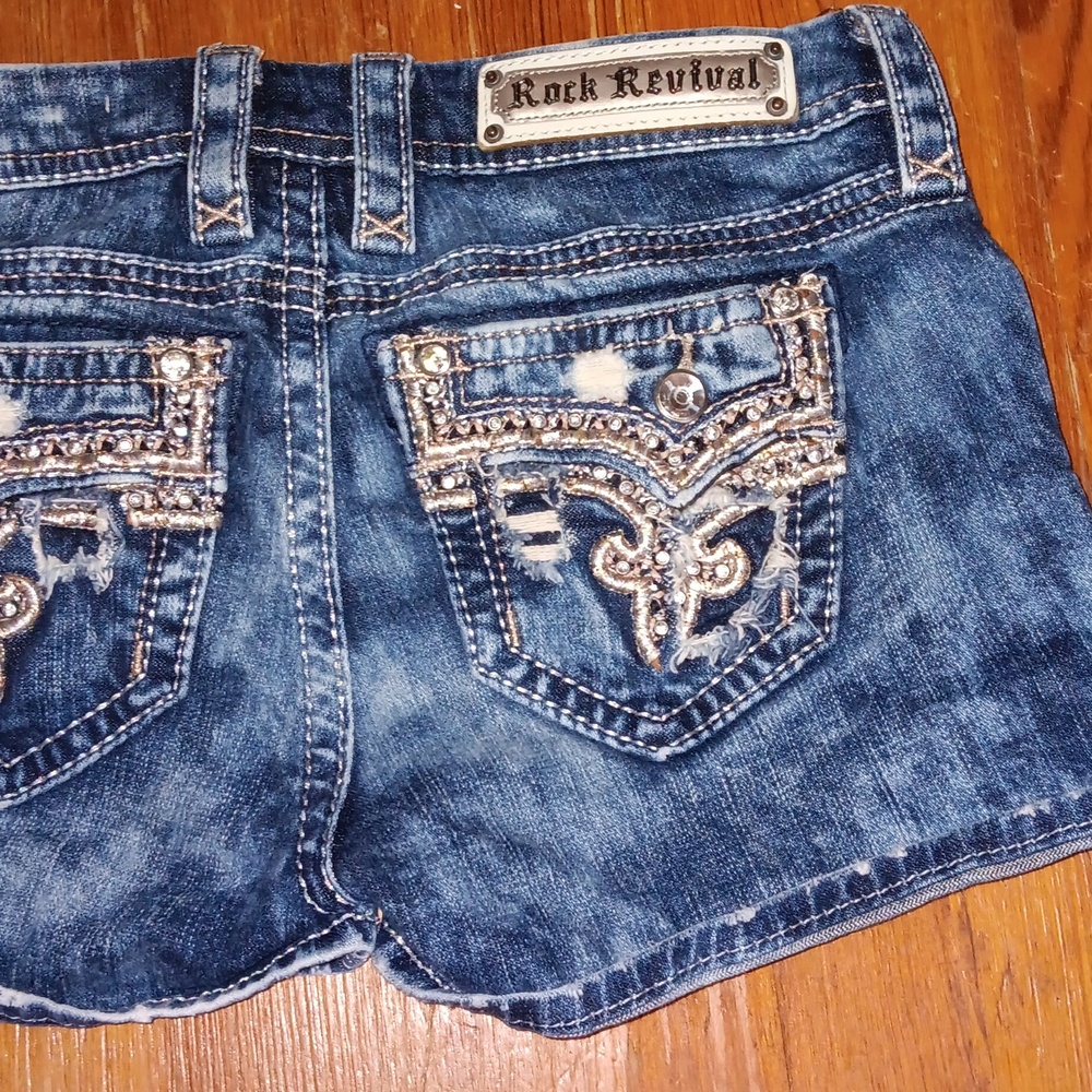 Rock revival shorts - Picture 2 of 3